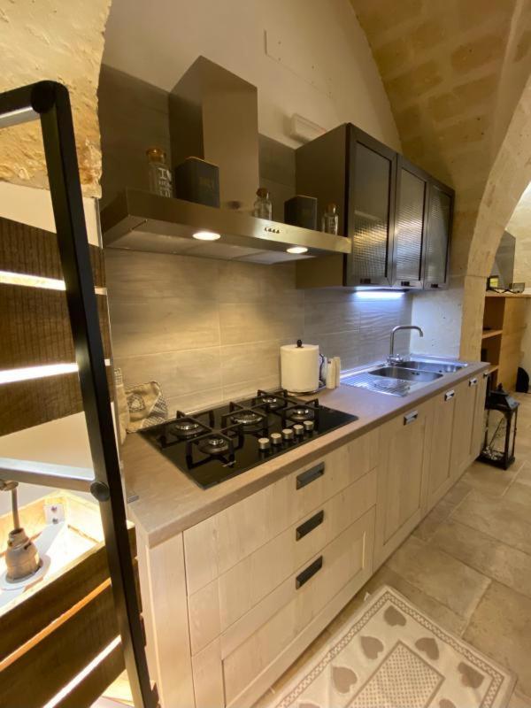 Lata Luxury Home Casa Vacanze Бриндизи Экстерьер фото